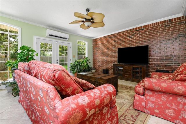 4215 Aurelia Street, Mobile, AL 36609