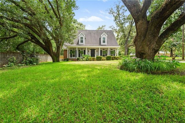 4215 Aurelia Street, Mobile, AL 36609