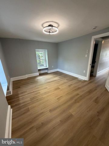 48 N SYCAMORE AVE, Clifton Heights, PA 19018