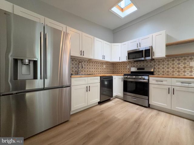 48 N SYCAMORE AVE, Clifton Heights, PA 19018