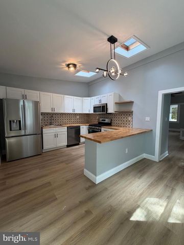 48 N SYCAMORE AVE, Clifton Heights, PA 19018