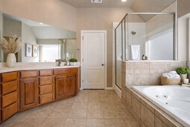 6306 Shadow Valley Drive, Burleson, TX 76028