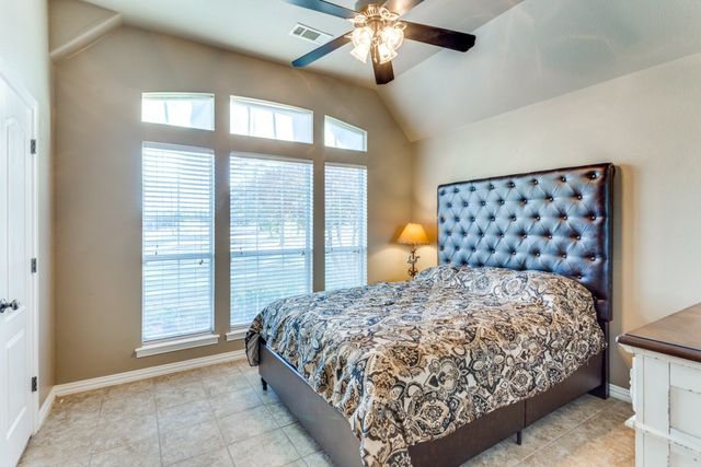 6306 Shadow Valley Drive, Burleson, TX 76028