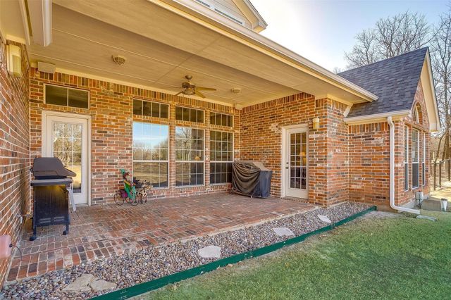 6306 Shadow Valley Drive, Burleson, TX 76028