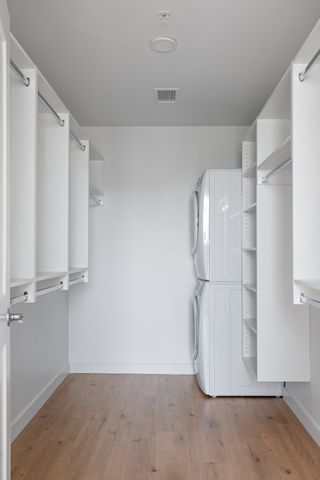 1212 Demonbreun St Apt 909, Nashville, TN 37203