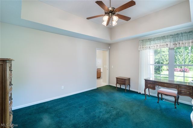 987 W Martin Avenue, Amherst, OH 44001