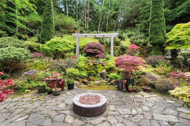 193 Camber Lane, Port Ludlow, WA 98365
