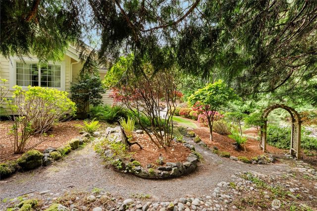 193 Camber Lane, Port Ludlow, WA 98365