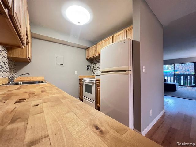 2152 Pauline Boulevard 207, Ann Arbor, MI 48103