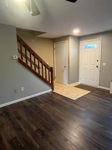 27 Southfield Drive, Webster, NY 14580