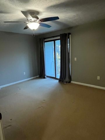 27 Southfield Drive, Webster, NY 14580