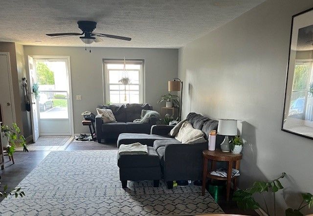 27 Southfield Drive, Webster, NY 14580