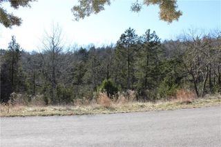 15 Deer Run Drive, Holiday Island, AR 72631