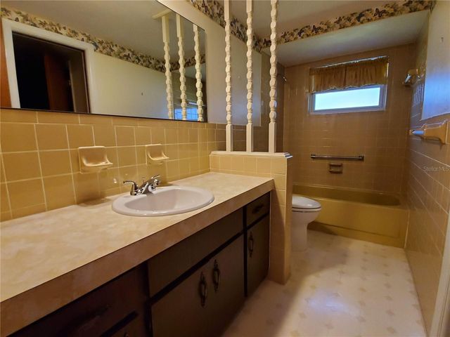 7304 LINCOLN PARK LANE, Port Richey, FL 34668