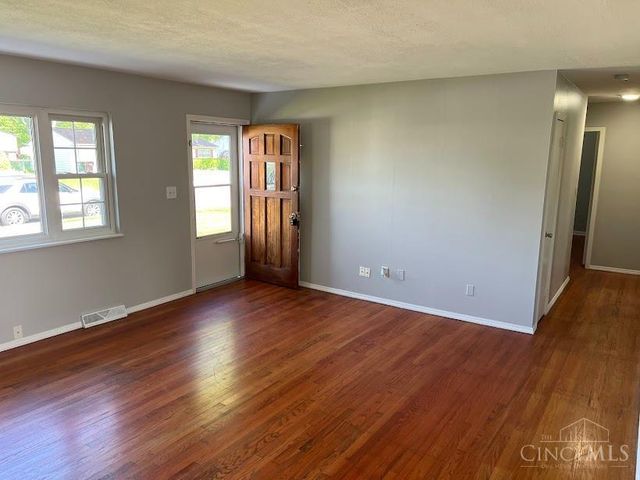 428 Cranewood Drive, Trenton, OH 45067