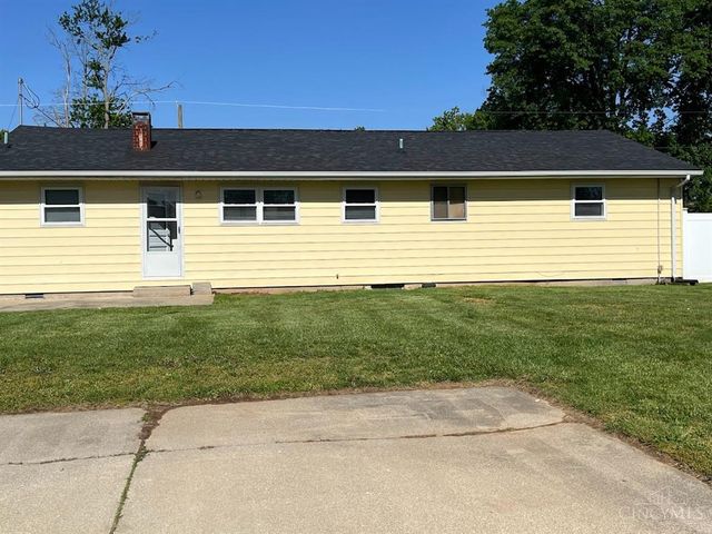 428 Cranewood Drive, Trenton, OH 45067