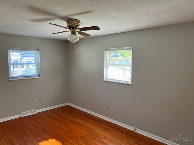 428 Cranewood Drive, Trenton, OH 45067