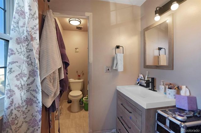 7782 W Glasgow Place, Littleton, CO 80128