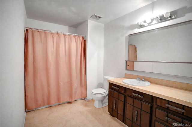 7782 W Glasgow Place, Littleton, CO 80128