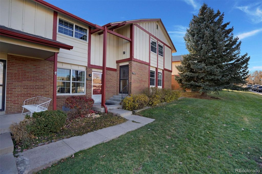 7782 W Glasgow Place, Littleton, CO 80128