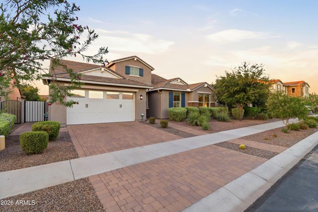 10636 E SHEFFIELD Drive, Mesa, AZ 85212