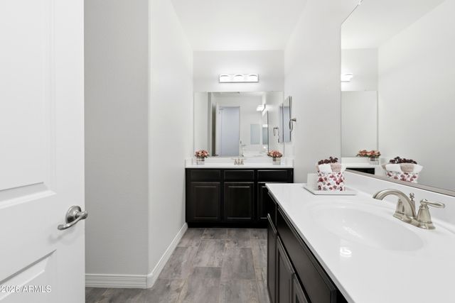 10636 E SHEFFIELD Drive, Mesa, AZ 85212