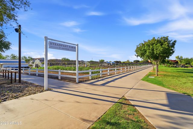 10636 E SHEFFIELD Drive, Mesa, AZ 85212