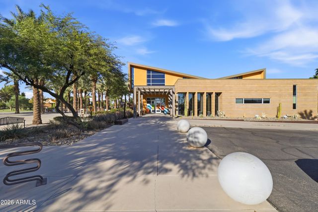 10636 E SHEFFIELD Drive, Mesa, AZ 85212