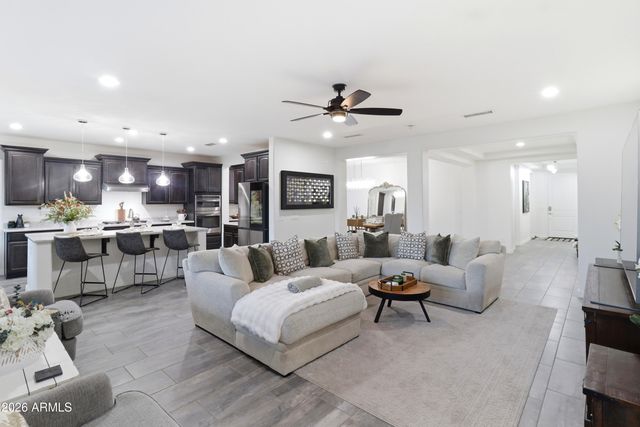 10636 E SHEFFIELD Drive, Mesa, AZ 85212