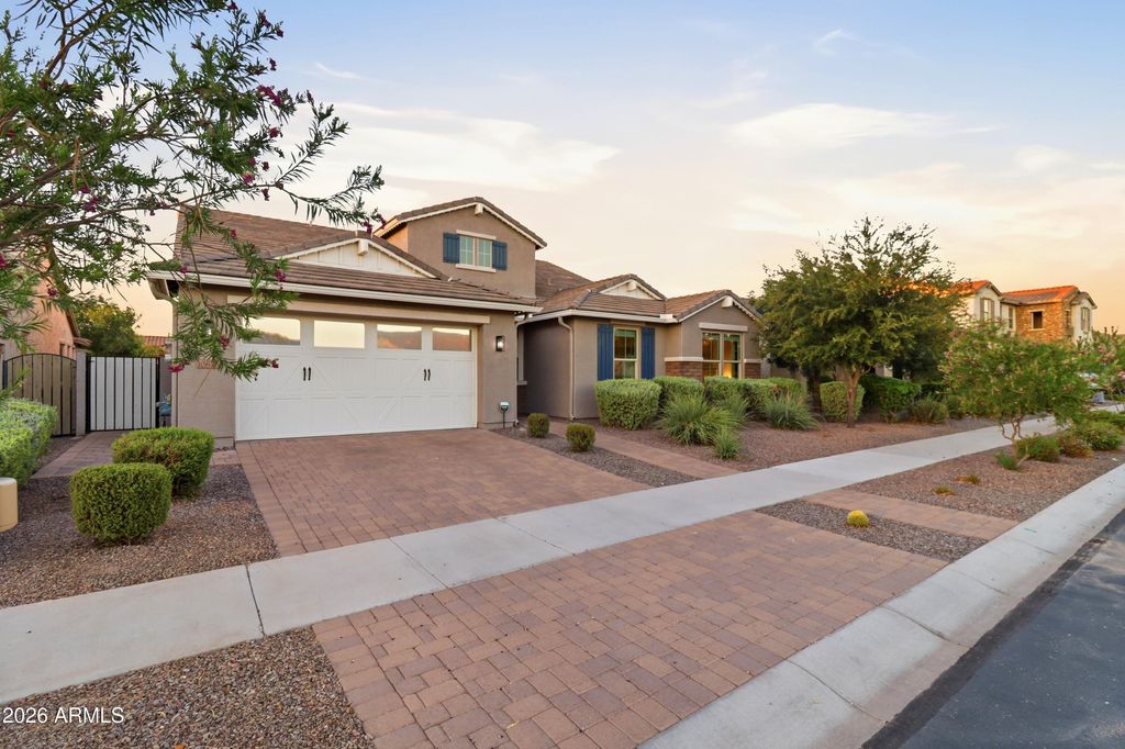 10636 E SHEFFIELD Drive, Mesa, AZ 85212 — photo 2