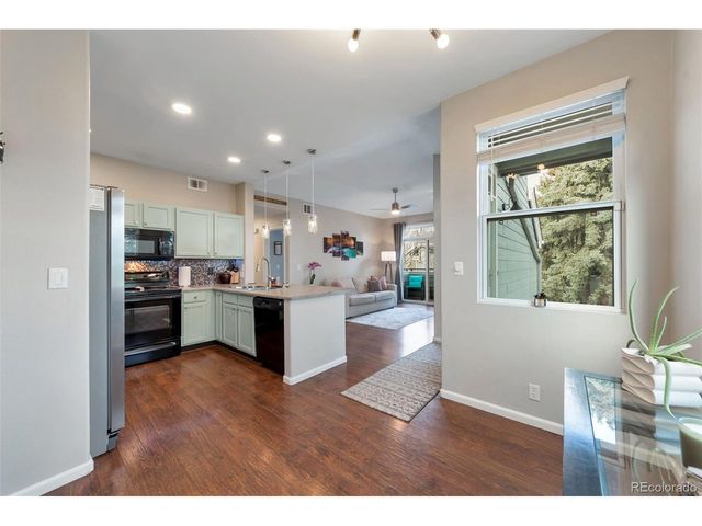 8500 E Jefferson Ave 11F, Denver, CO 80237