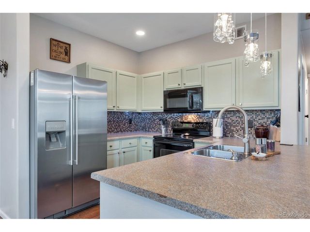 8500 E Jefferson Ave 11F, Denver, CO 80237