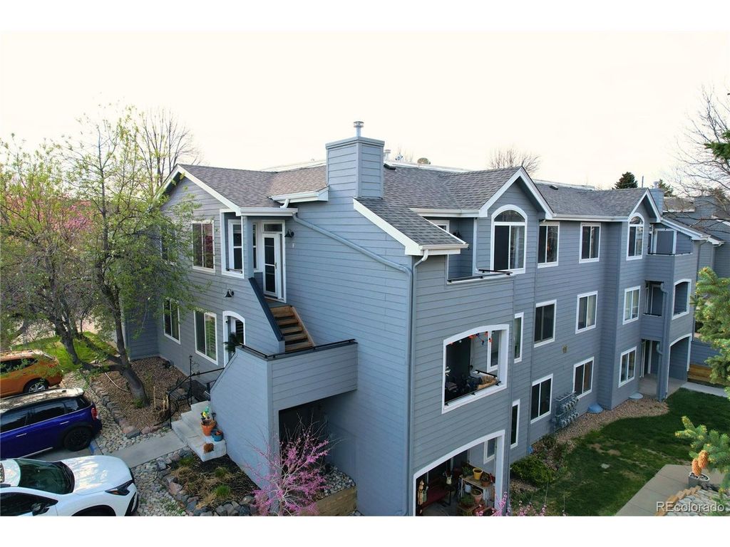 8500 E Jefferson Ave 11F, Denver, CO 80237