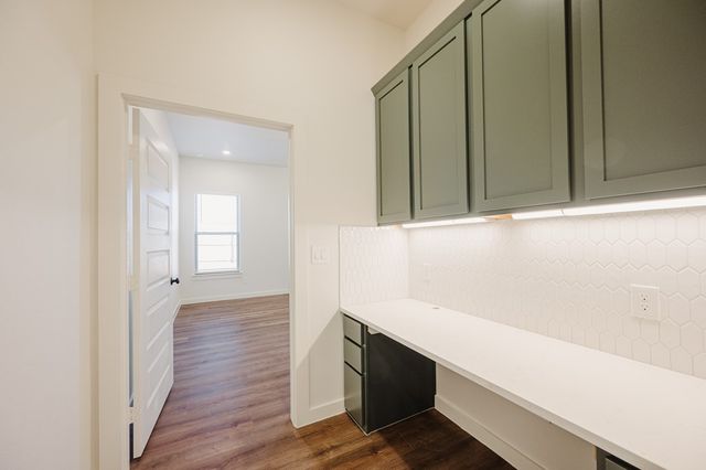 2517 Open Range Ln, Midland, TX 79705