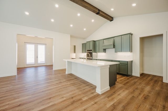 2517 Open Range Ln, Midland, TX 79705