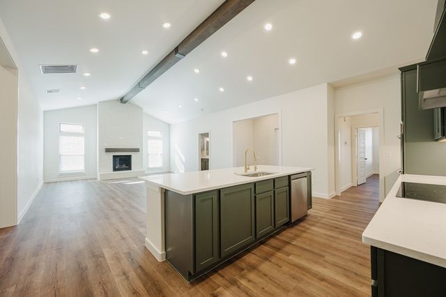 2517 Open Range Ln, Midland, TX 79705