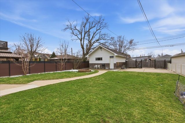 5808 N Navarre Avenue 1, Chicago, IL 60631