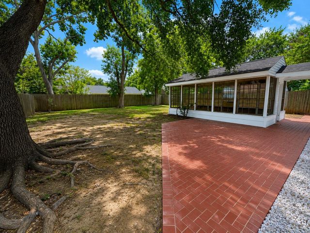 1319 Briarmead Drive, Richmond, TX 77406