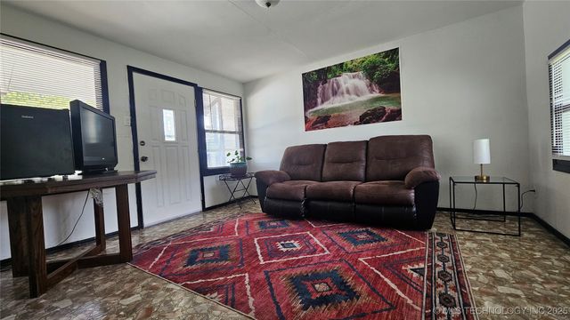 16165 Prairie Bell Road, Okmulgee, OK 74447