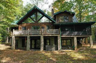7275 Hamilton Creek Road, Nashville, IN 47448
