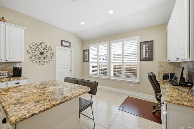 244 Flint Rd, Cibolo, TX 78108