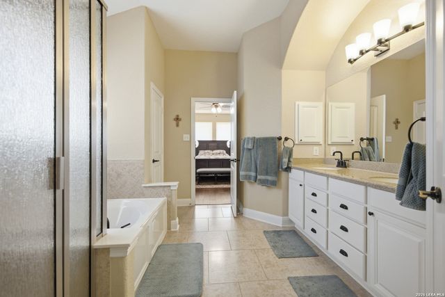 244 Flint Rd, Cibolo, TX 78108