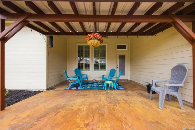 244 Flint Rd, Cibolo, TX 78108
