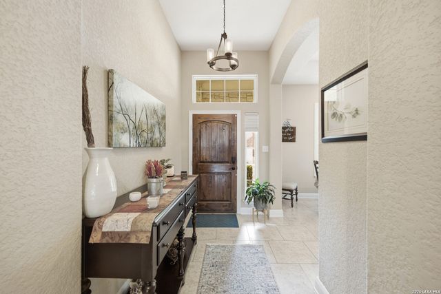 244 Flint Rd, Cibolo, TX 78108