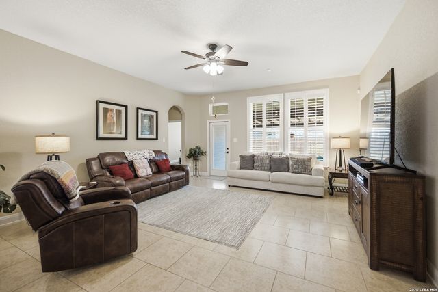 244 Flint Rd, Cibolo, TX 78108