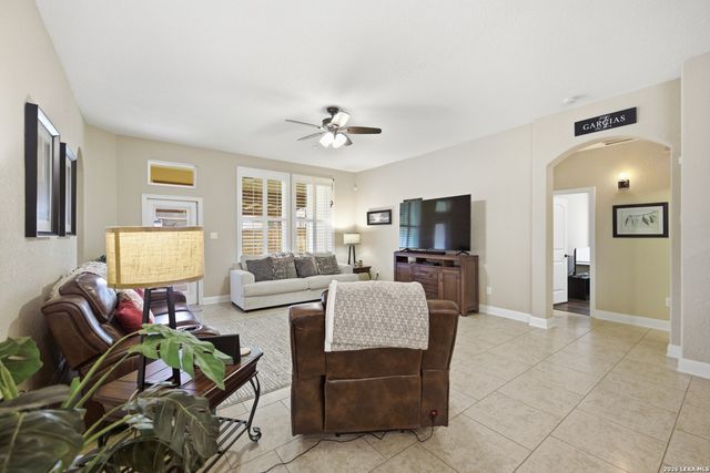 244 Flint Rd, Cibolo, TX 78108
