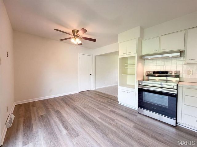 6436 Kathy Drive, High Ridge, MO 63049