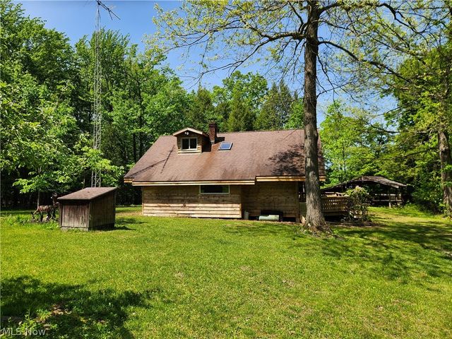 5671 S River Road W, Geneva, OH 44041