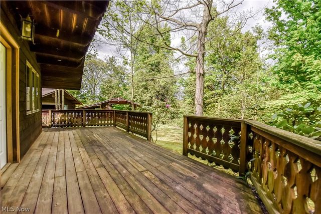5671 S River Road W, Geneva, OH 44041