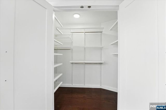 6600 JFK Blvd E AD, West New York, NJ 07093